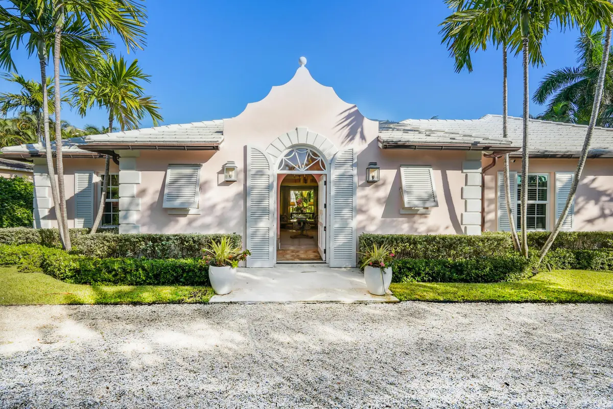 2a at 261 EL DORADO Lane, Palm Beach