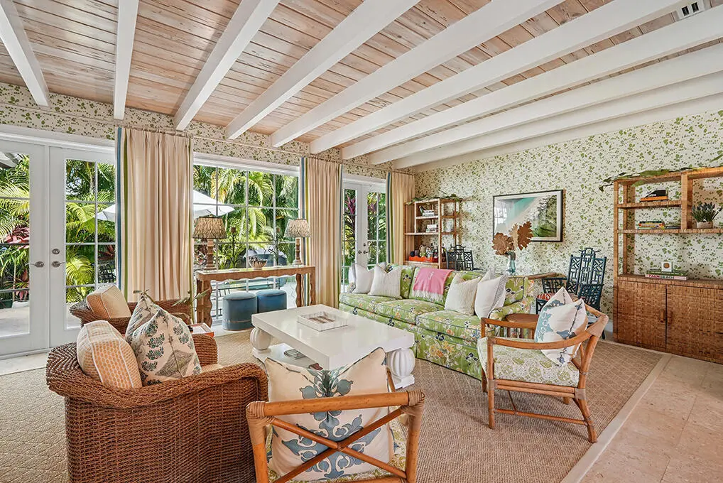 shoootin-photo-8 at 261 EL DORADO Lane, Palm Beach