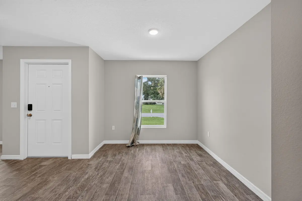 Front entry at 3918 SW BRUNSWICK Street, Port St. Lucie