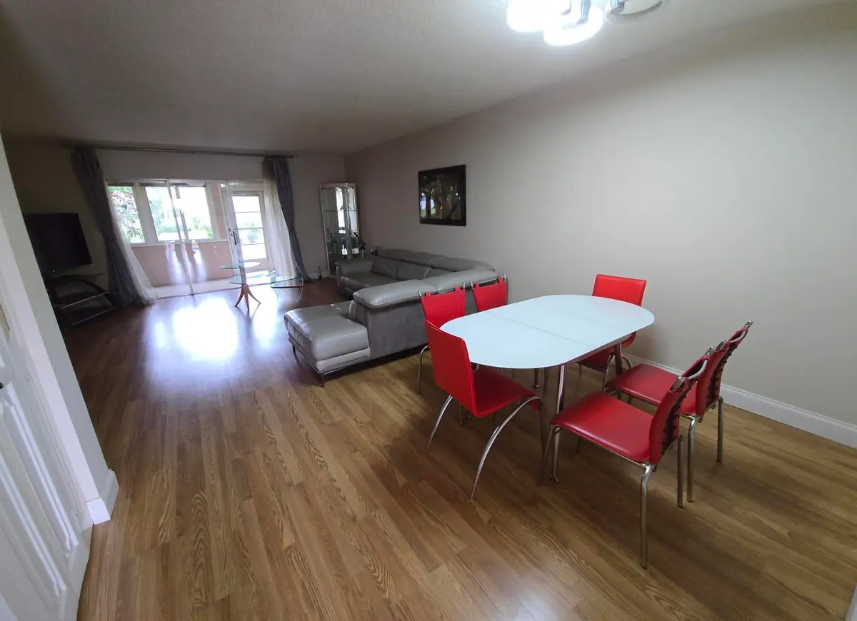 Living +Dining at 103 Oxford 400, West Palm Beach