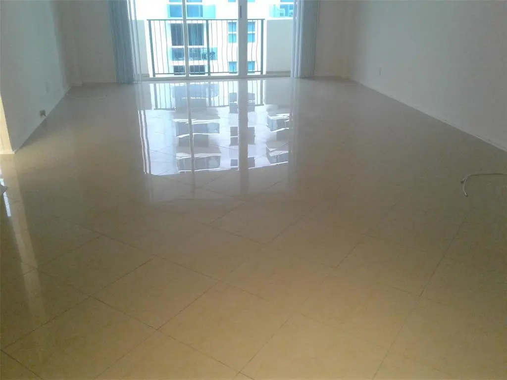 LR at 9195 COLLINS Avenue 709, Surfside