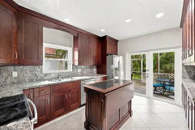 3601 WILDERNESS Way, Coral Springs – Single Family Residence for sale