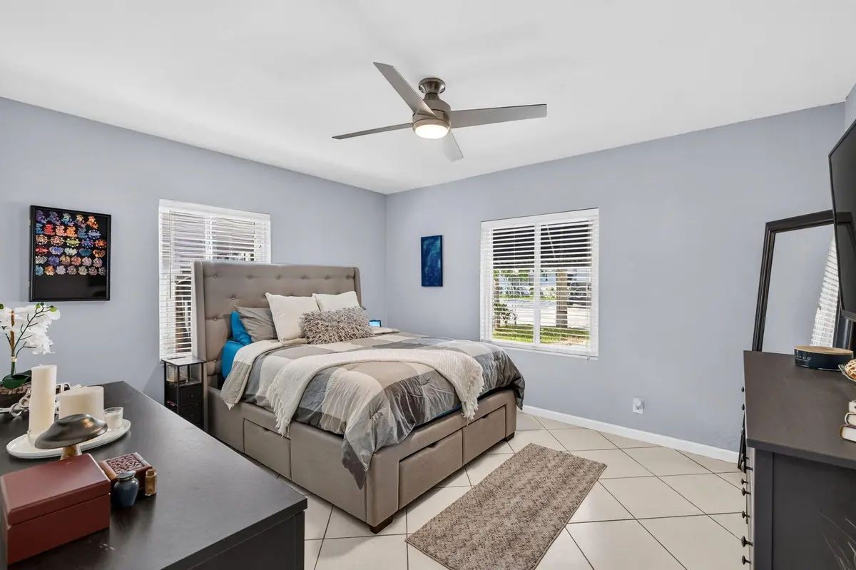 4 Main House Bedroom at 1140 NE 17TH Avenue, Fort Lauderdale