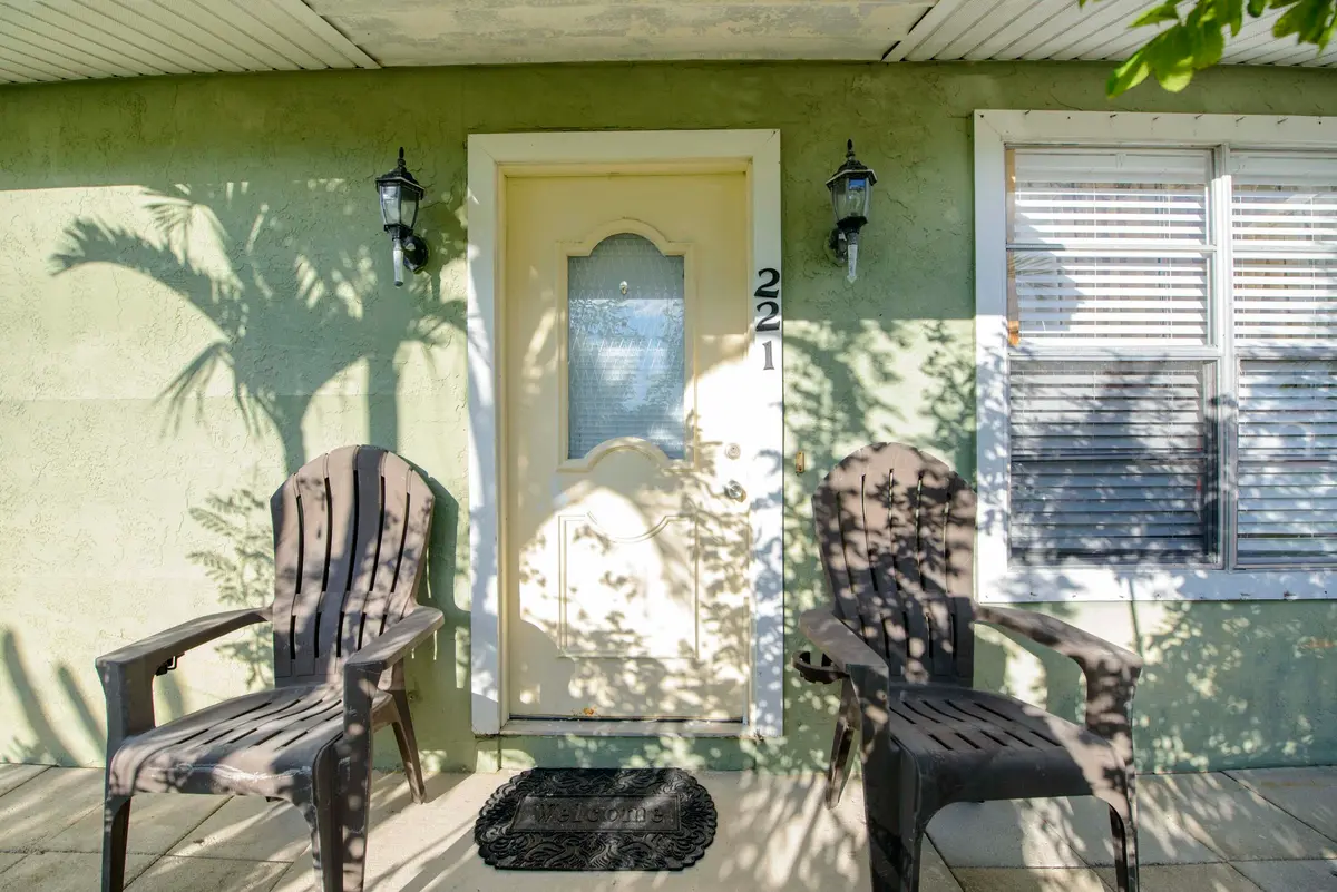 01- Front (7) at 221 SW CALMOSO Drive, Port St. Lucie