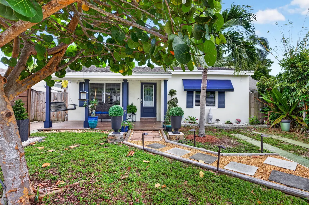 8 Main House Facade at 1140 NE 17TH Avenue, Fort Lauderdale