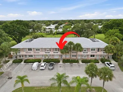 18081 SE Country Club Drive 35-348, Jupiter – Condominium for sale