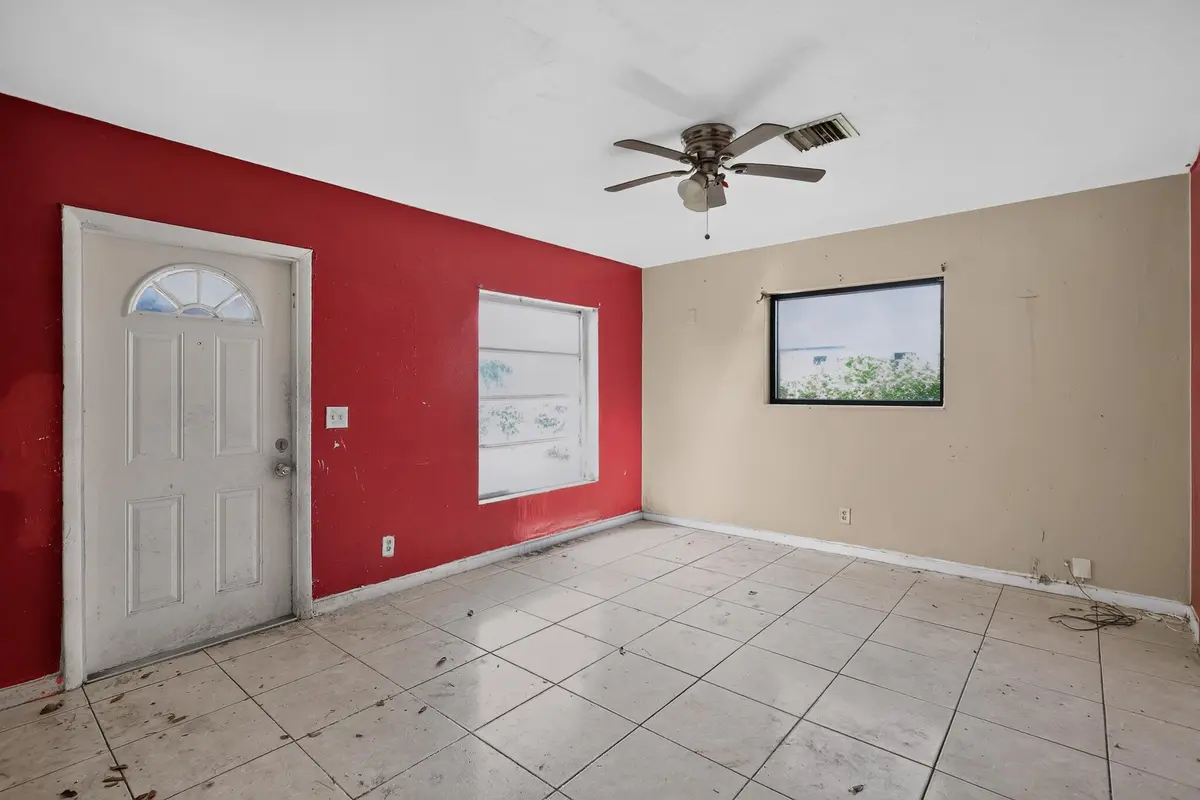 2740 NW 2ND Street, Boynton Beach, FL – photo 8