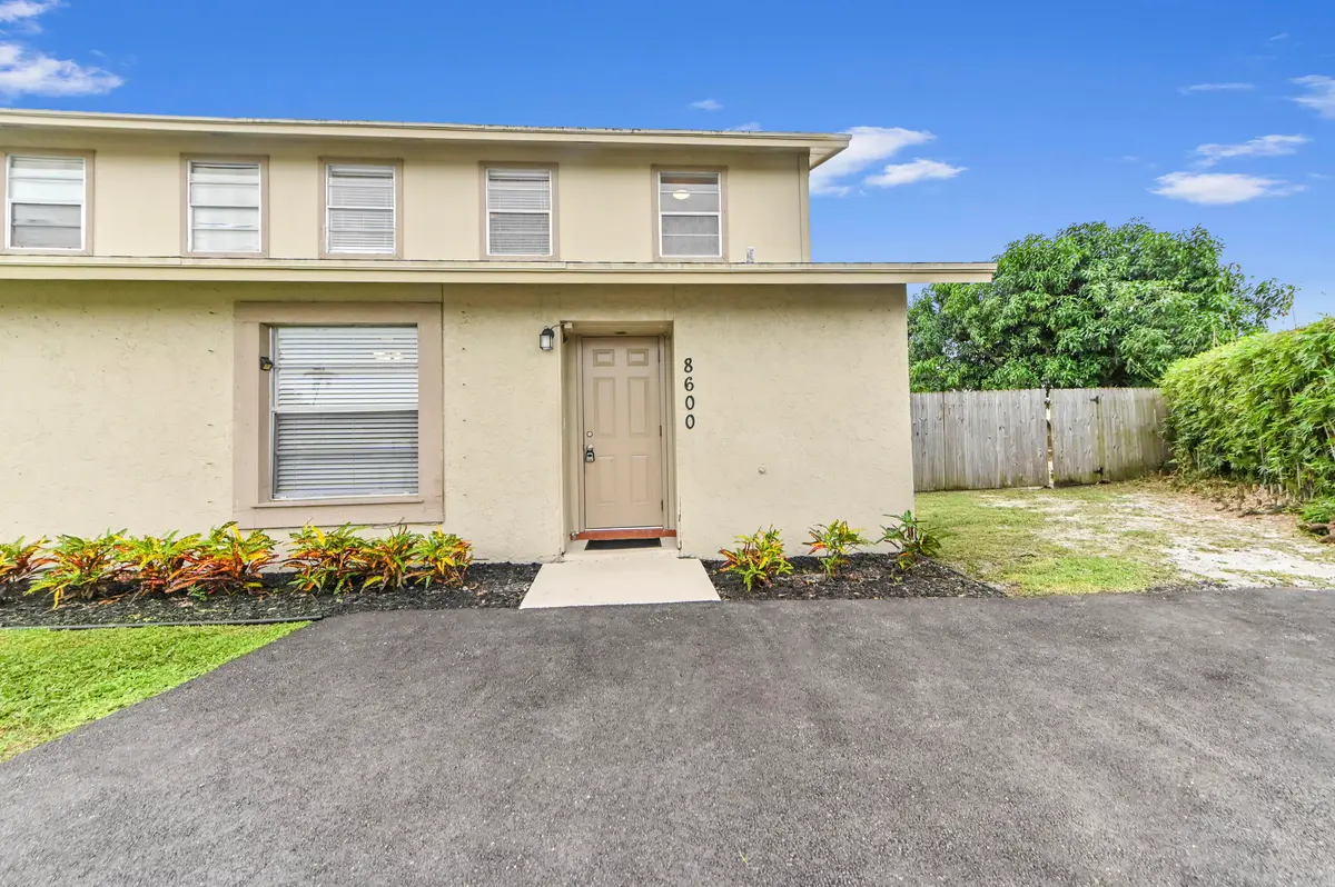 02 Entry 01 at 8600 Uranus Terrace, West Palm Beach