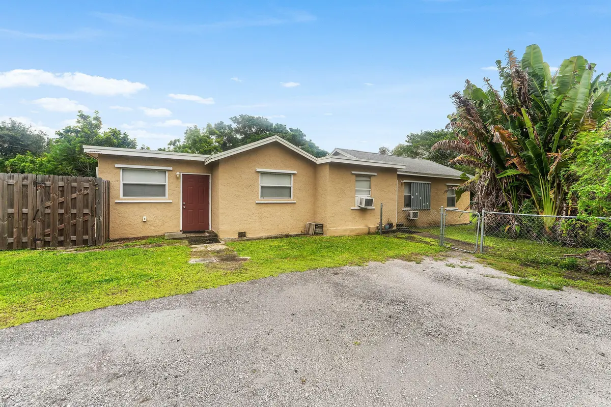 003-4329WhisperingPinesRoad-WestPalmBeac at 4329 Whispering Pines Road, West Palm Beach