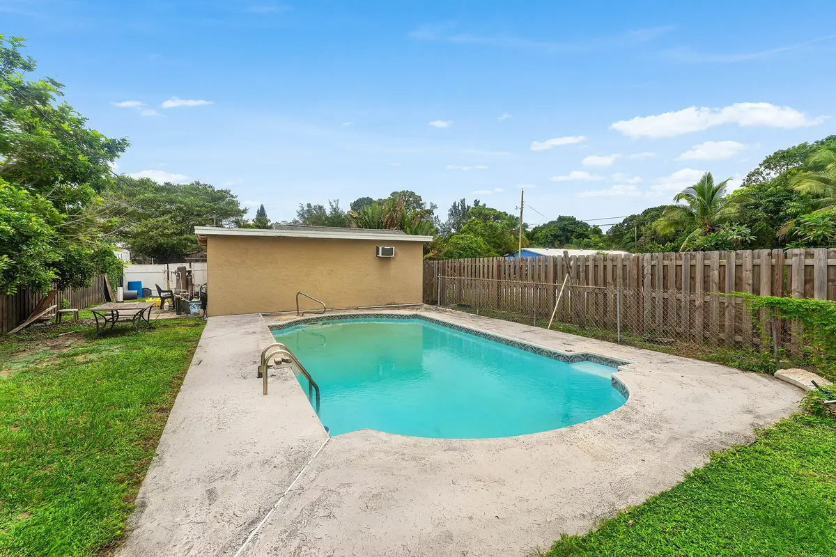 034-4329WhisperingPinesRoad-WestPalmBeac at 4329 Whispering Pines Road, West Palm Beach