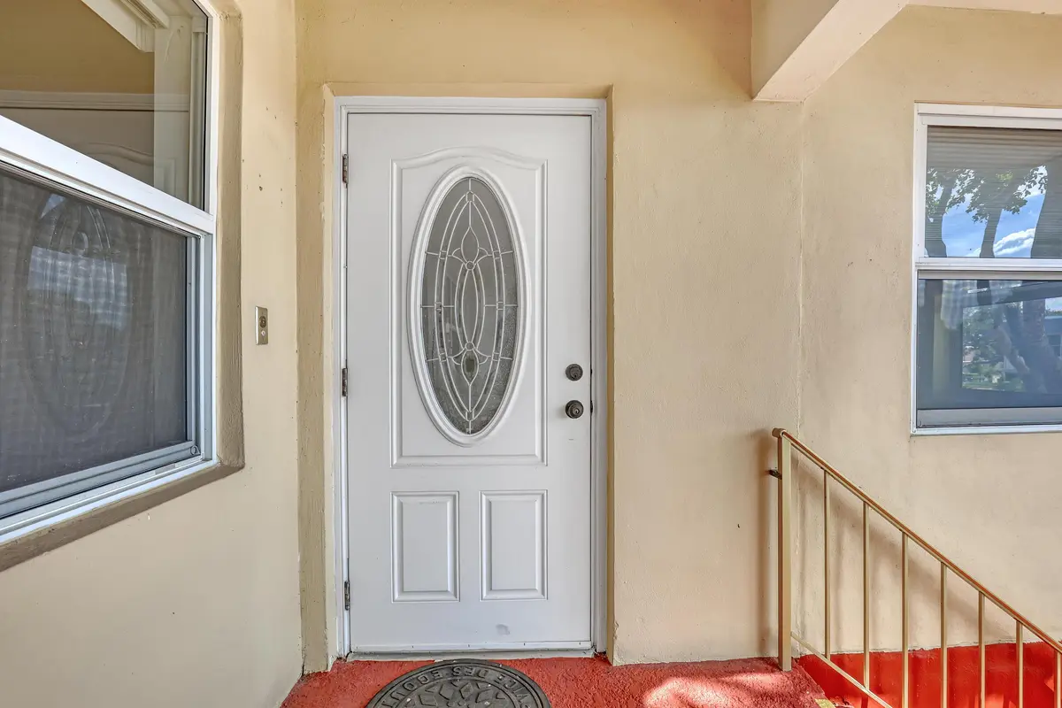 Front Door at 122 STRATFORD I, West Palm Beach