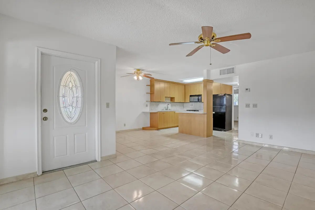 Living Room at 122 STRATFORD I, West Palm Beach