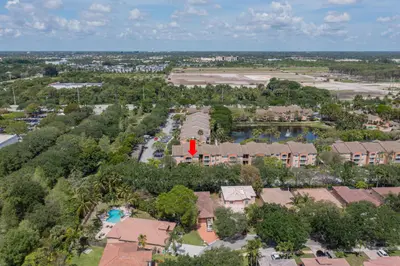3844 LYONS Road 101-4, Coconut Creek – Condominium for sale