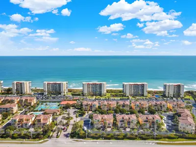 7400 S Ocean Drive E-802, Jensen Beach – Condominium for sale