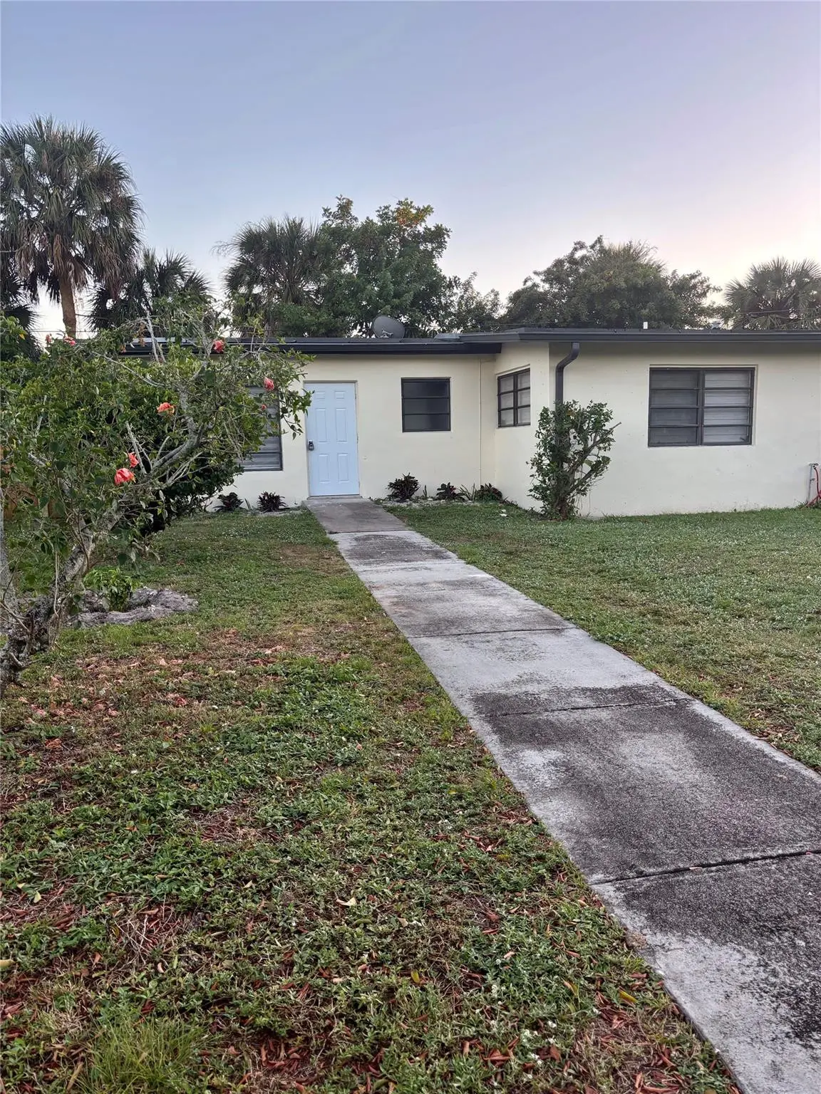 Photo 4 at 4380 SW 11TH Street, Plantation
