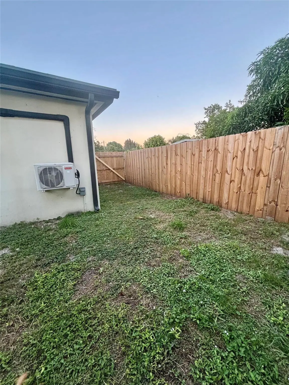 Photo 6 at 4380 SW 11TH Street, Plantation