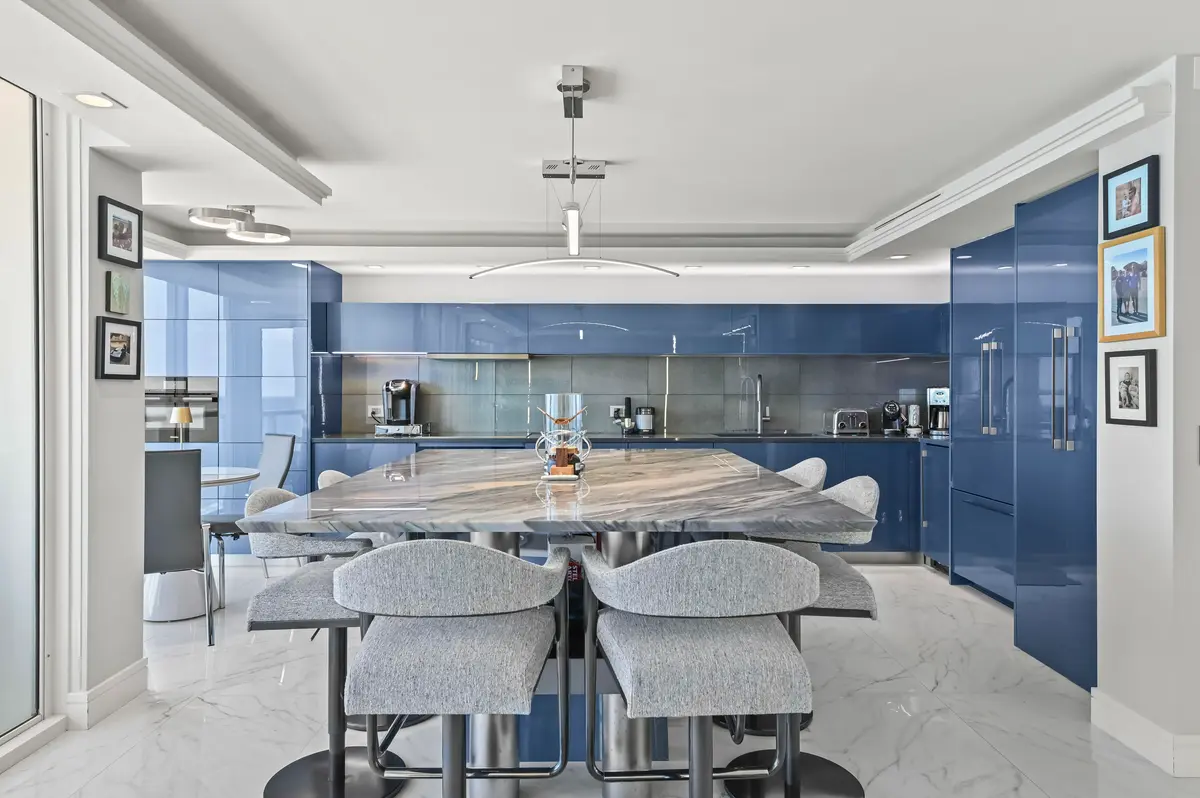 HUGE Center Island at 2800 S Ocean Boulevard 16-C, Boca Raton