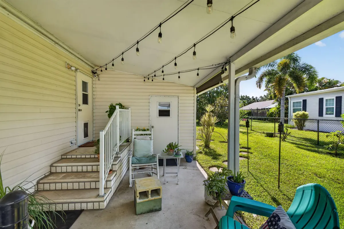 7-web-or-mls-3A5A0647 at 9065 SW Chevy Circle, Stuart