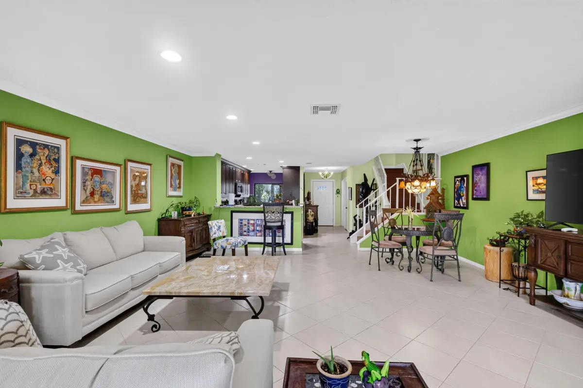 19-web-or-mls-_14A3990 at 43 W STRATFORD Lane B, Boynton Beach