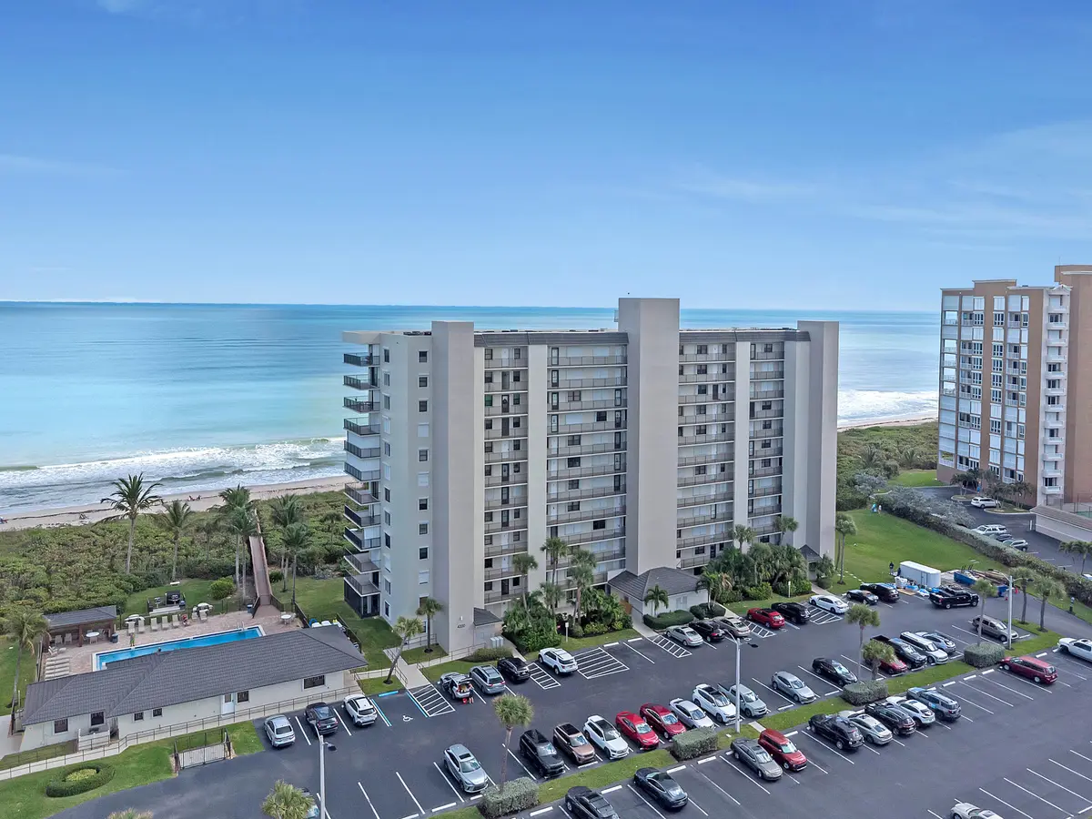 DJI_0166 at 4200 N HIGHWAY A1A 1014, Hutchinson Island
