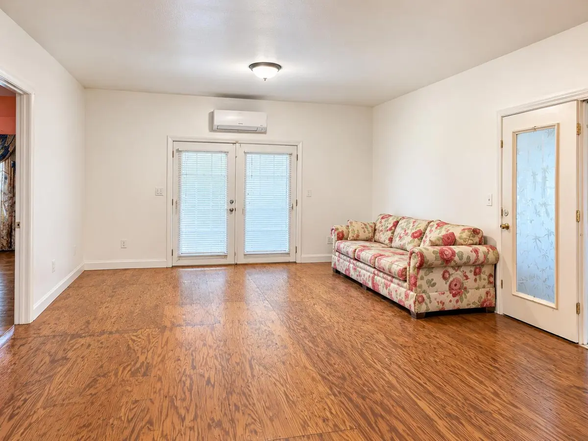living room at 151 TEMPLE Drive, Loxahatchee Groves