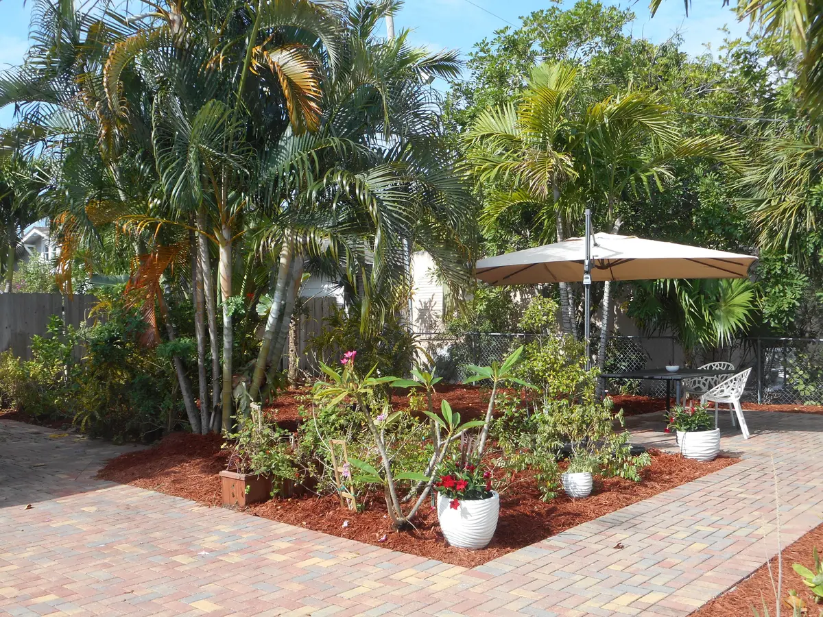 DSCN4560 at 832 BISCAYNE Drive, West Palm Beach
