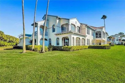 704 Ryder Cup Circle, Palm Beach Gardens – Condominium for sale