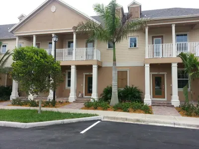 118 Black Ironwood Road 106, Jupiter – Townhouse for rent
