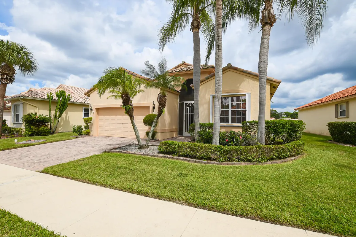 Exterior Front at 320 NW MILLPOND Lane, Port St. Lucie