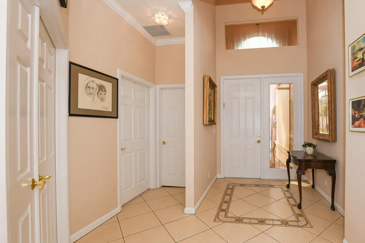 Interior Entry at 320 NW MILLPOND Lane, Port St. Lucie