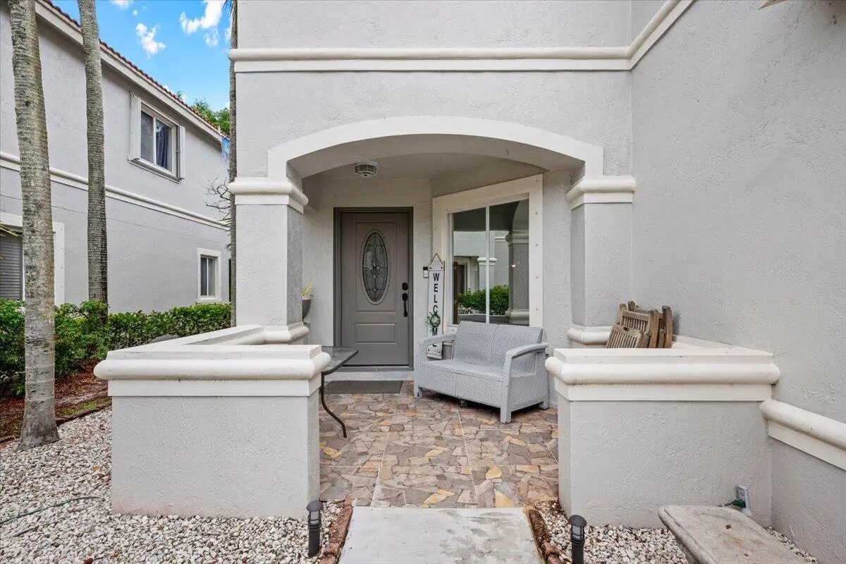 04-LUX_3801 at 7108 HAWKS NEST Terrace, Riviera Beach