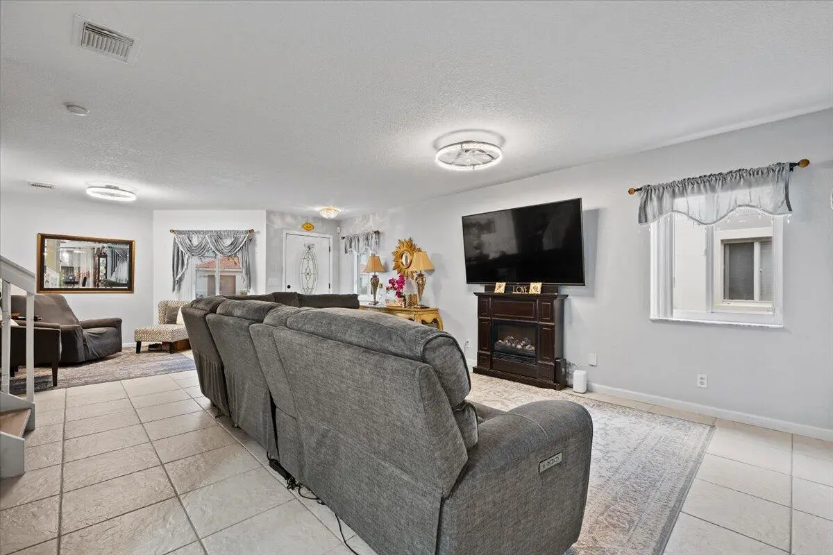 05-LUX_3854 at 7108 HAWKS NEST Terrace, Riviera Beach