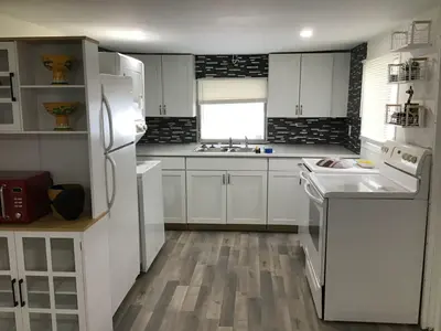 2886 CROTON Lane, West Palm Beach – Manufactured Home for sale