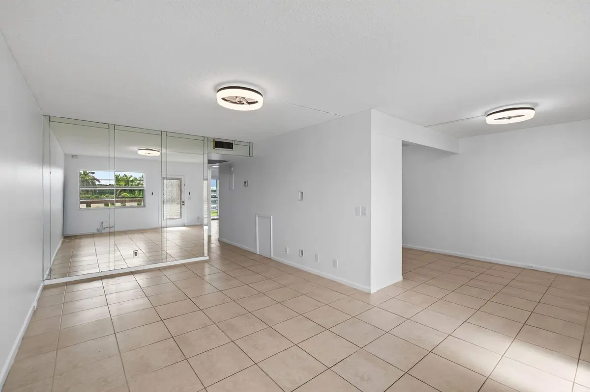21-web-or-mls-DSC_8737 at 4028 Hythe B, Boca Raton