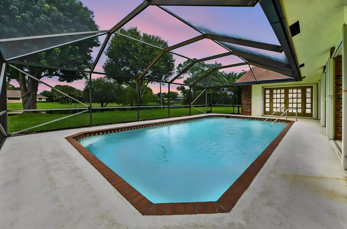 33-Pool-01_TW at 627 Marginal Road, West Palm Beach