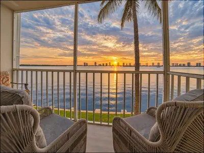 101 Doolen Court 205, North Palm Beach – Stock Cooperative for sale