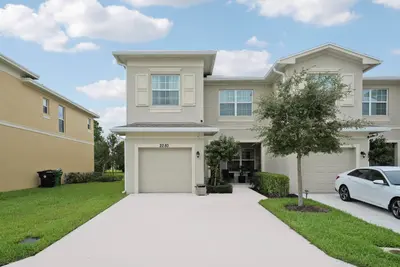 2280 NW TREVISO Circle, Port St. Lucie – Townhouse for sale