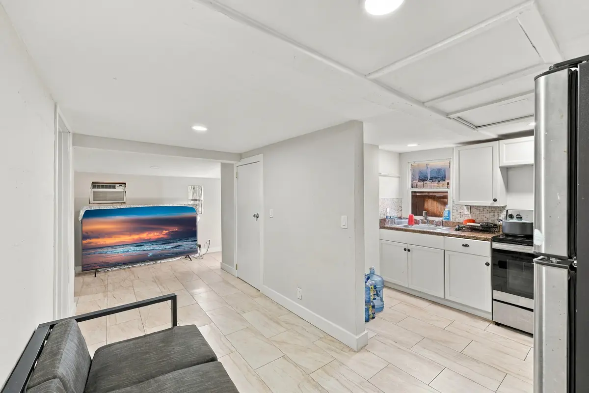 6_453a0533 at 618 S PINE Street B, Lake Worth Beach