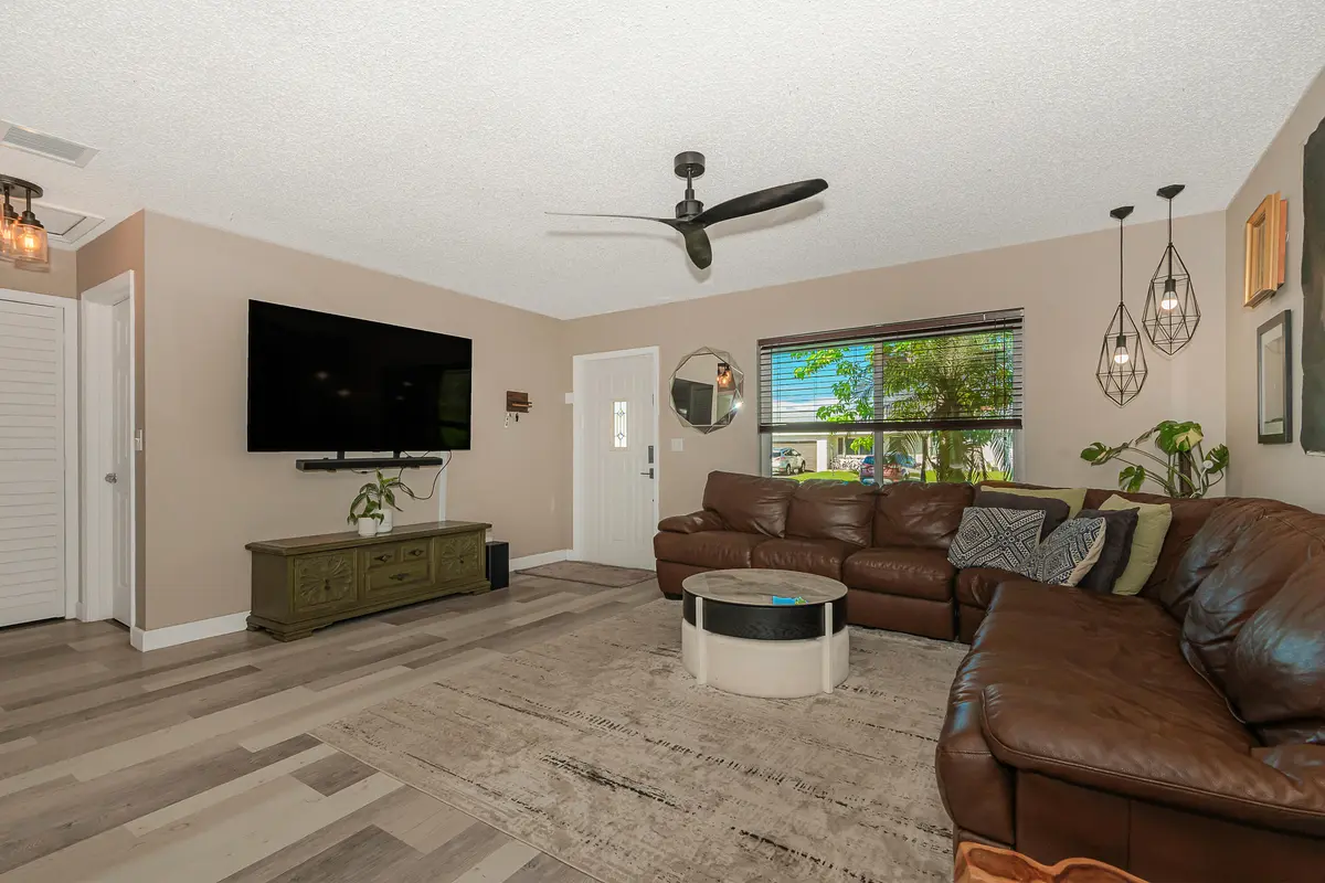 0-4 at 19442 COLORADO Circle, Boca Raton