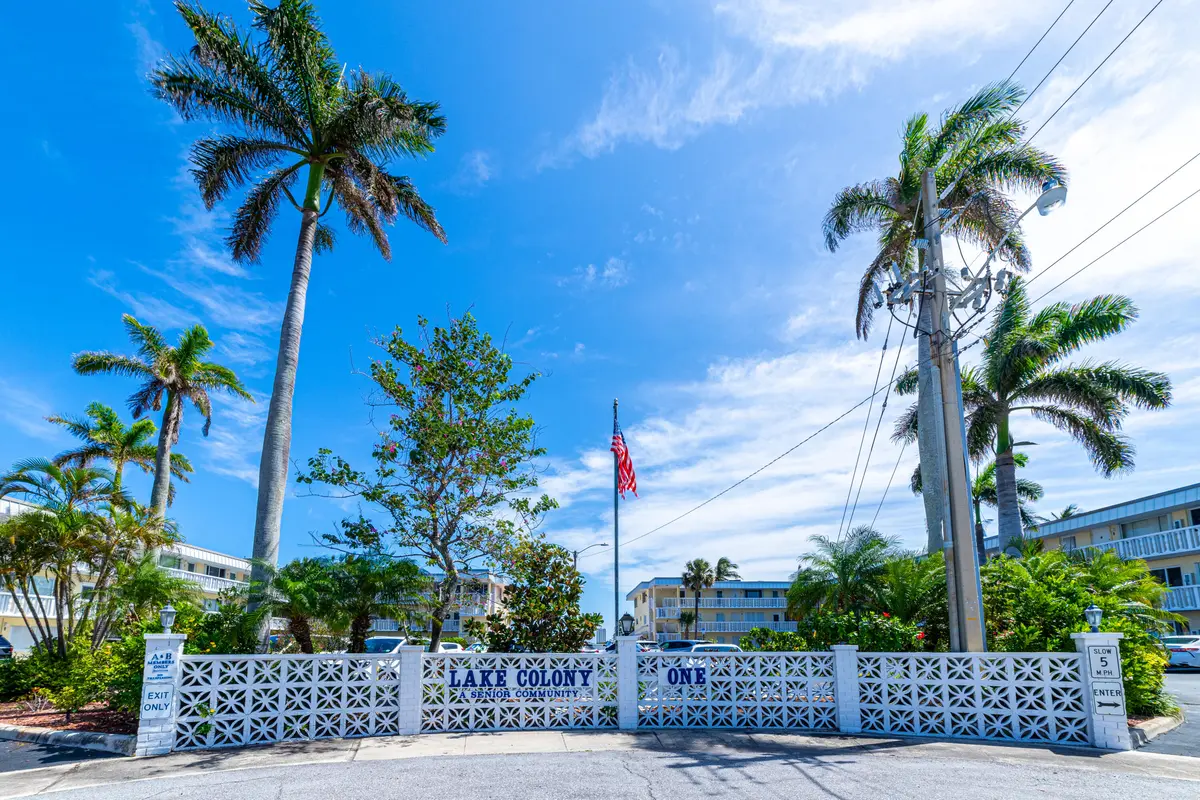 Lake Colony One Entrance at 101 Doolen Court 205, North Palm Beach