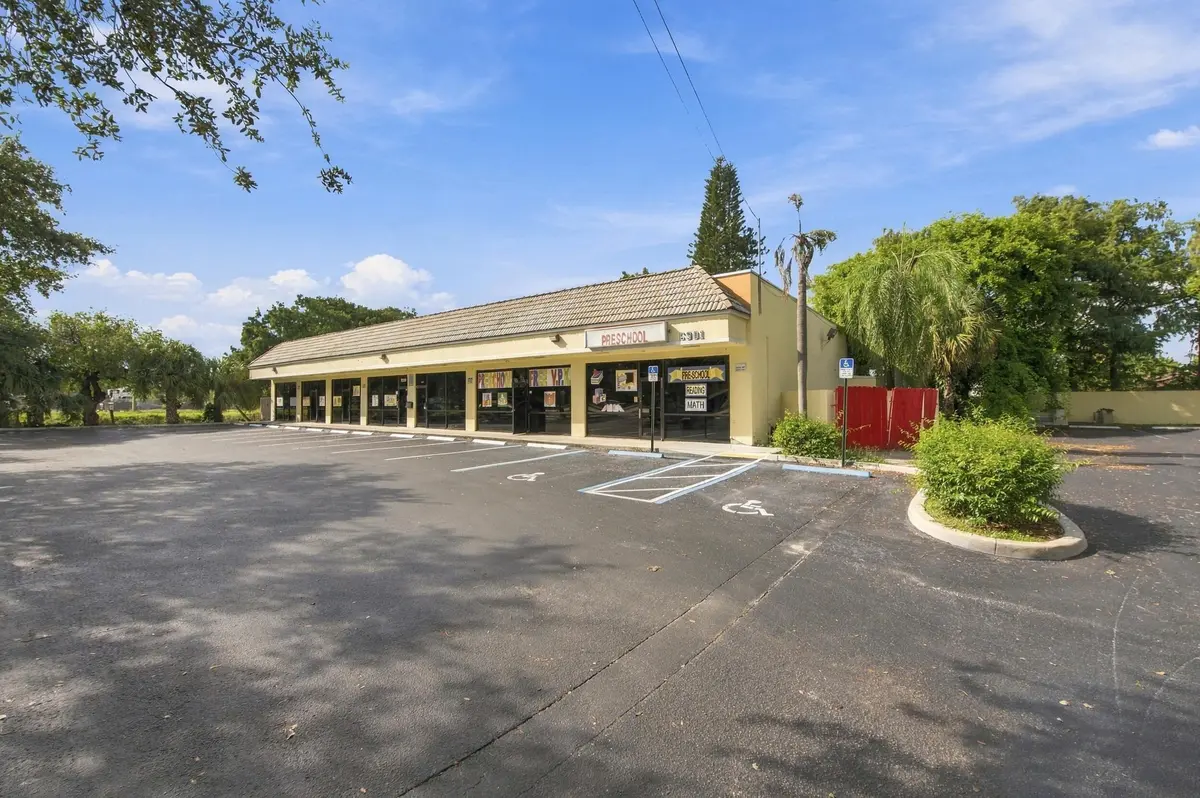 Front at 6301 W Atlantic Boulevard 1, Margate