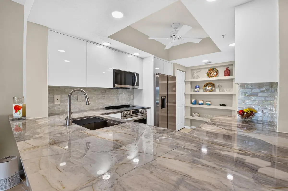 Kitchen at 5938 Crystal Shores Drive 104, Boynton Beach