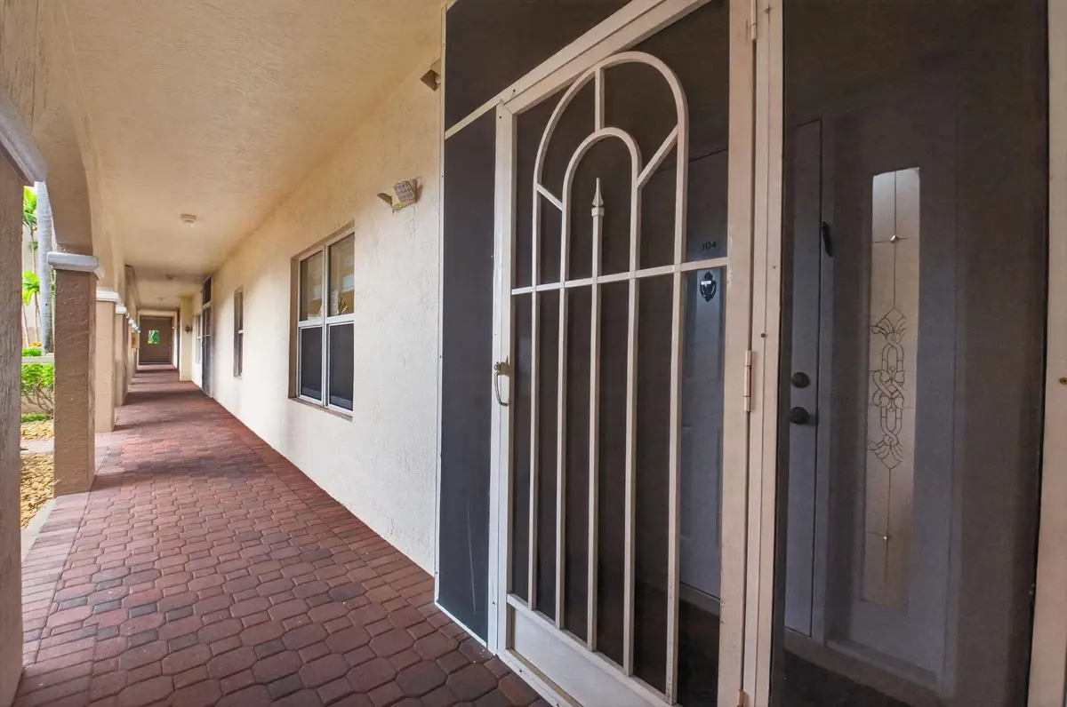 Front Walkway at 5938 Crystal Shores Drive 104, Boynton Beach