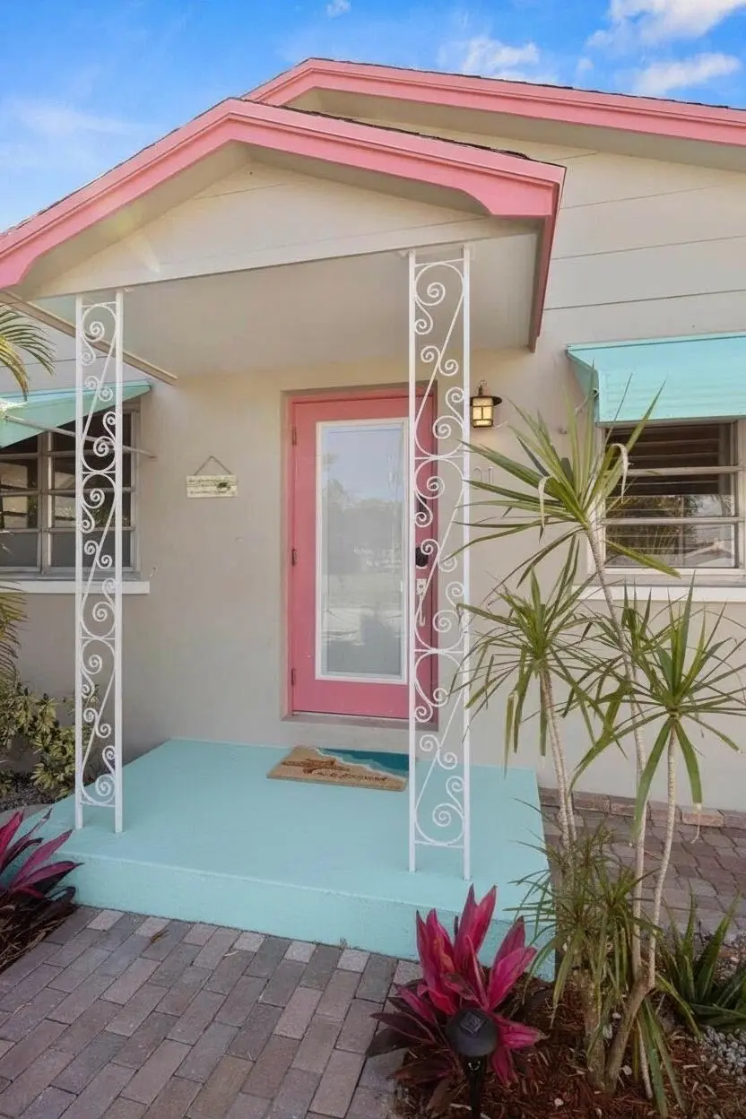 Close up front of house at 101 E 25th Street, West Palm Beach