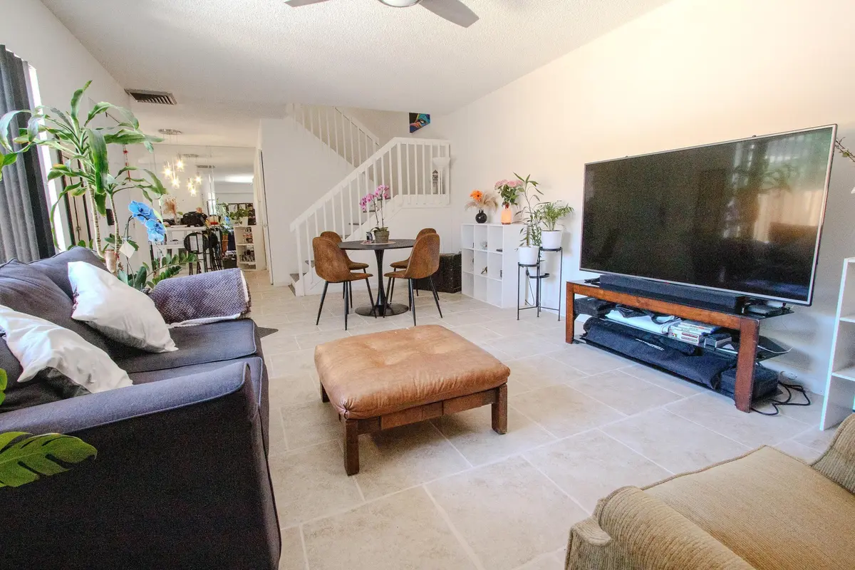 IMG_4959 at 606 6TH Way, West Palm Beach