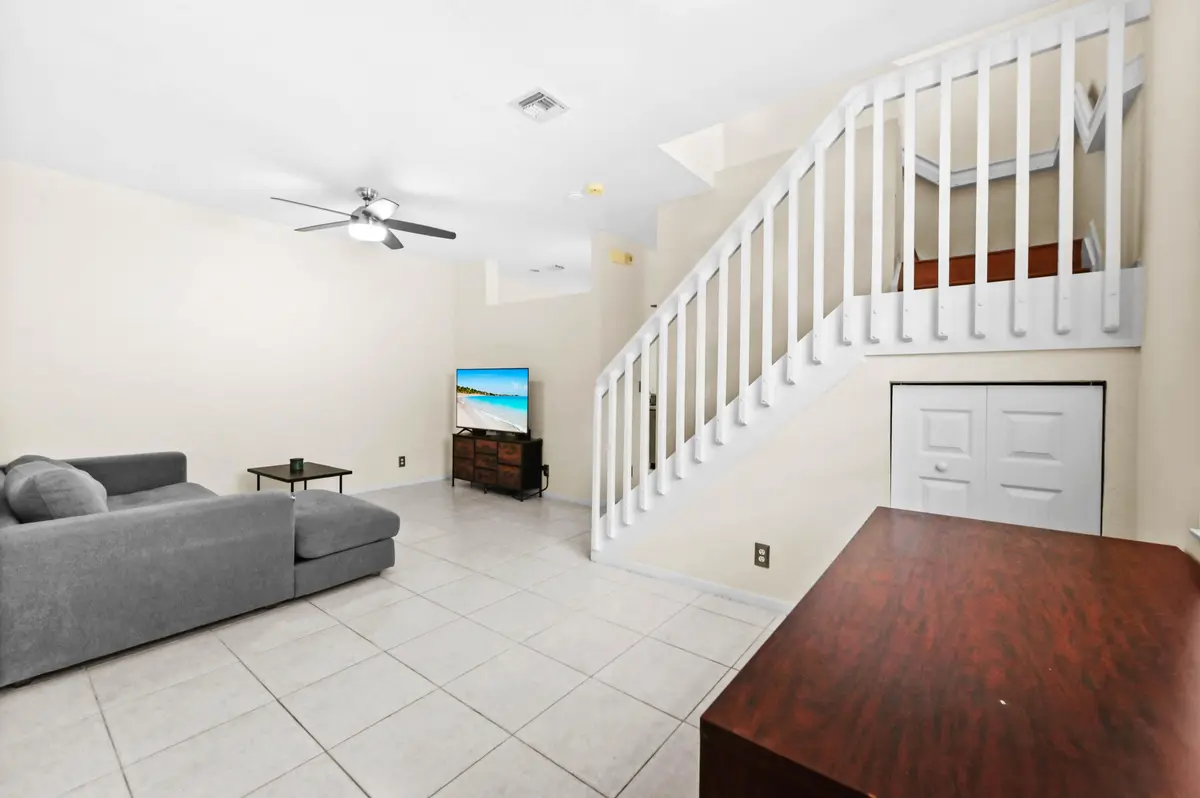 16 Living room 01 at 11625 NW 47th Drive, Coral Springs