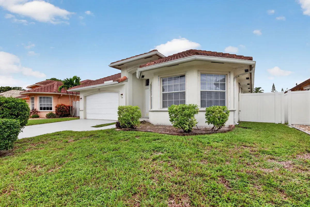 4-web-or-mls-_A7A9616 at 900 SE 2ND Avenue, Dania Beach