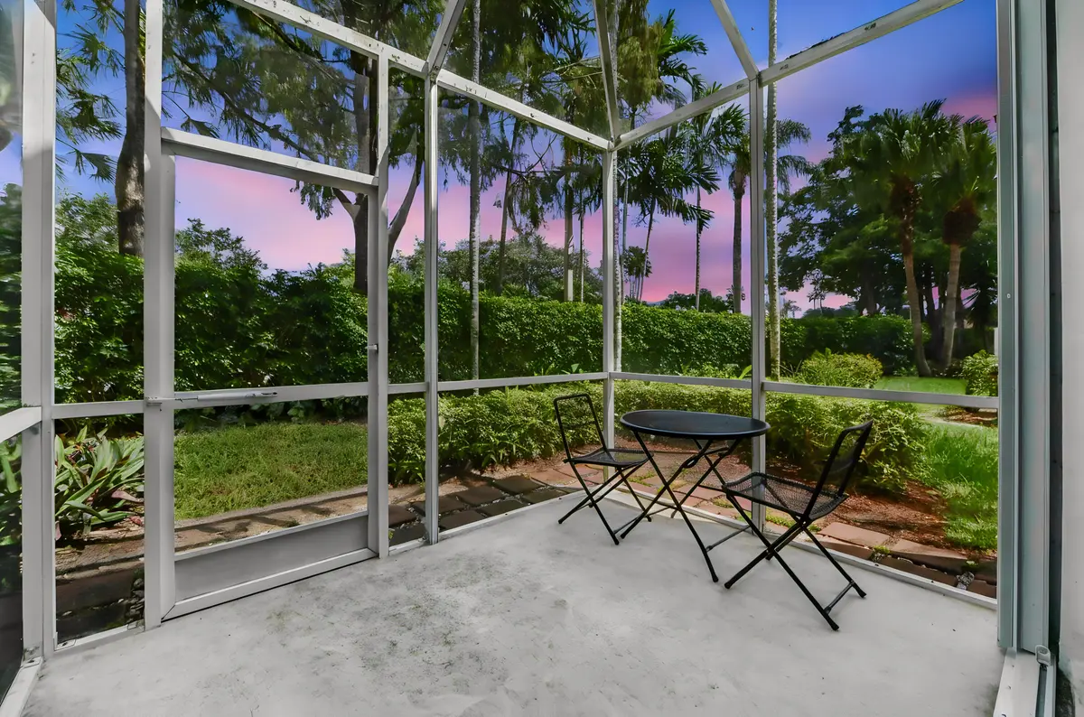 25-patio-01_TW at 11625 NW 47th Drive, Coral Springs