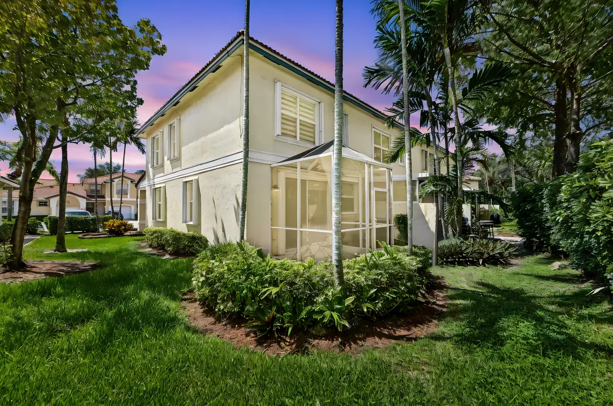 27-rear-01_TW at 11625 NW 47th Drive, Coral Springs