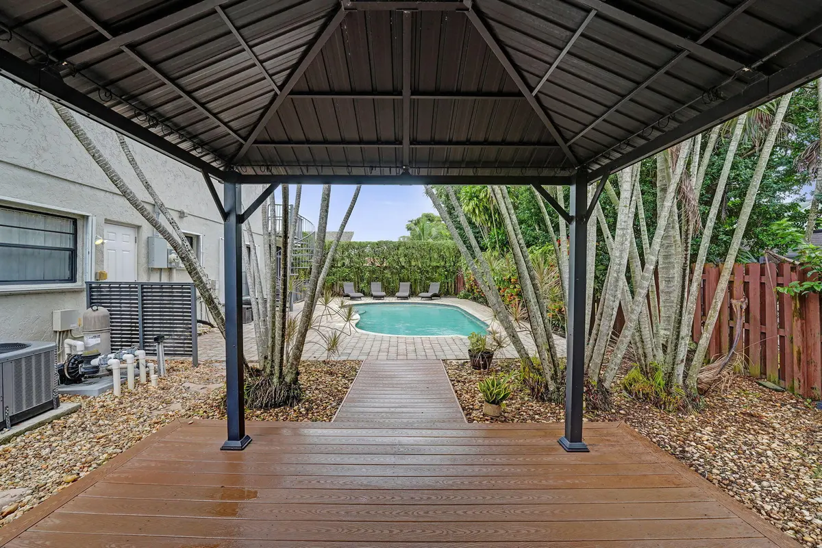 83-web-or-mls-DSC05222 at 1330 NW 78TH Avenue, Plantation